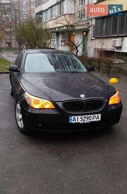 Седан BMW 5 Series 2004 в Киеве