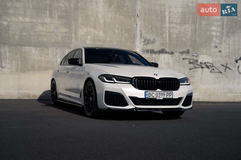 Седан BMW 5 Series 2021 в Львове