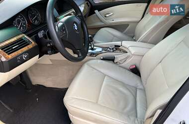 Седан BMW 5 Series 2009 в 