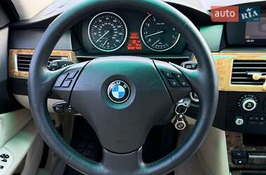 Седан BMW 5 Series 2009 в 