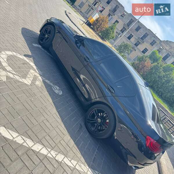 Седан BMW 5 Series 2010 в Каменском фото 3 Седан BMW 5 Series 2010 в Каменском