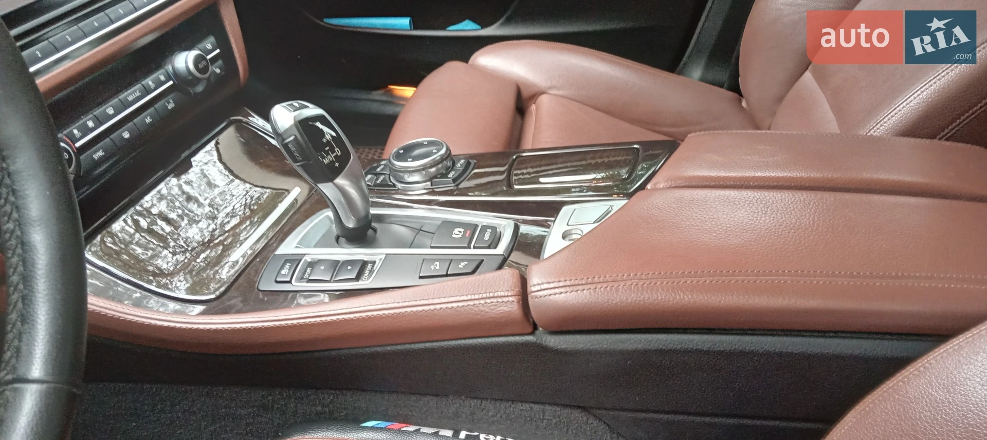 2013 BMW 5er - мініатюра 10