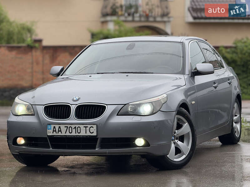 Седан BMW 5 Series 2004 в 