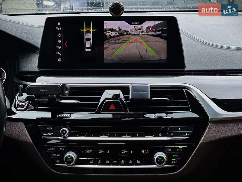 Седан BMW 5 Series 2016 в Києві