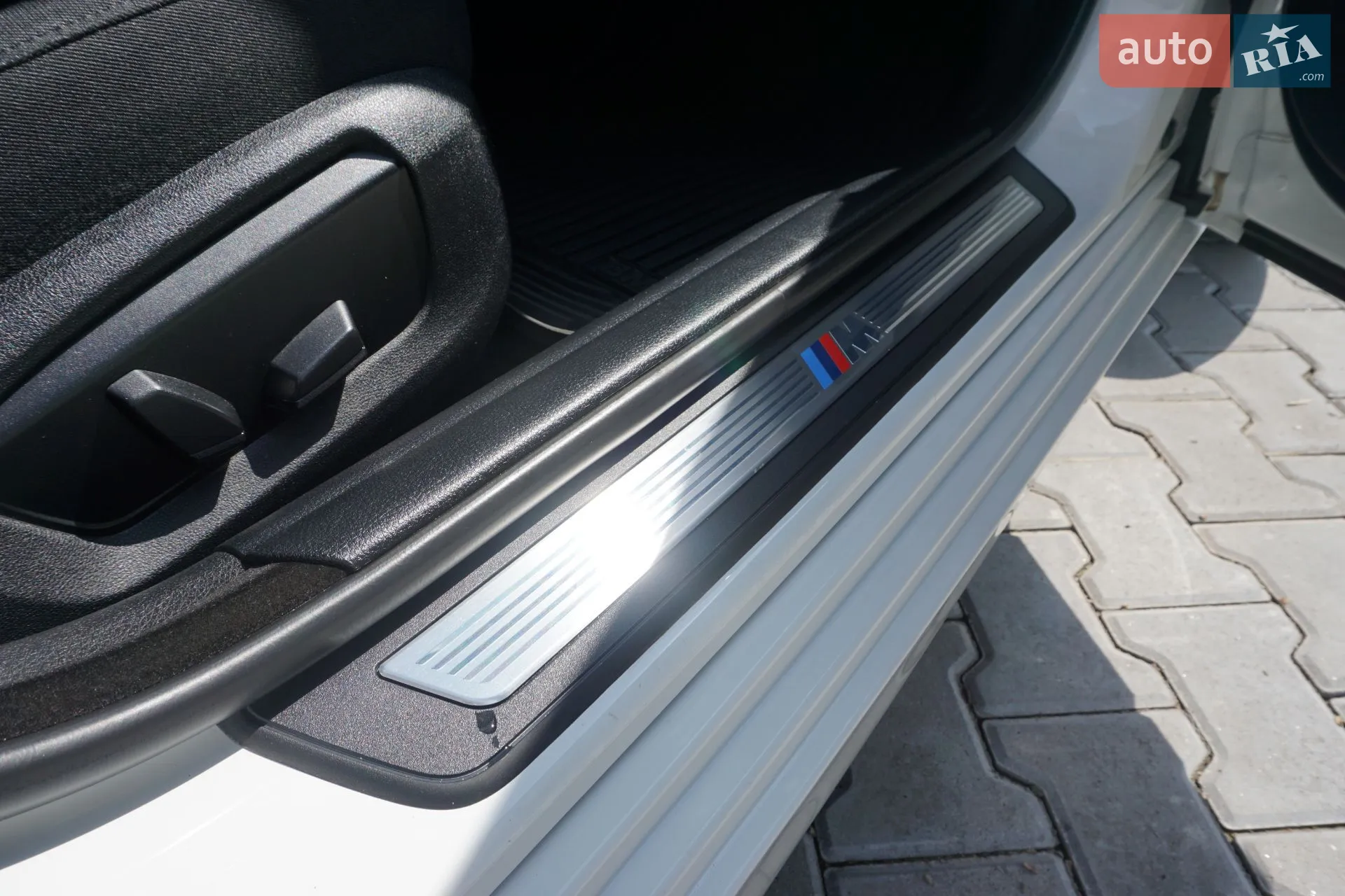 2013 BMW 5er - мініатюра 18