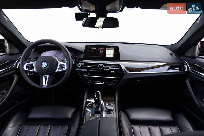 Седан BMW 5 Series 2018 в Луцьку