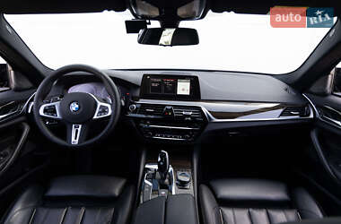 Седан BMW 5 Series 2018 в 