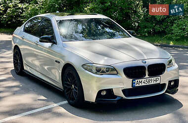 Седан BMW 5 Series 2015 в Киеве