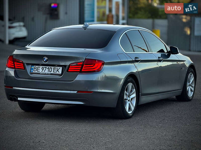 Седан BMW 5 Series 2012 в Запорожье