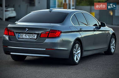 Седан BMW 5 Series 2012 в 
