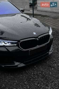 Седан BMW 5 Series 2018 в 