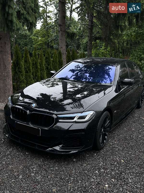 Седан BMW 5 Series 2018 в 