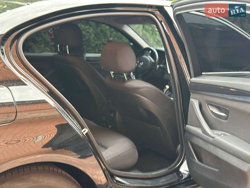 Седан BMW 5 Series 2014 в Киеве