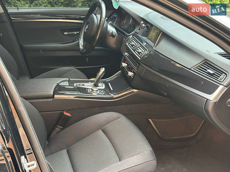 Седан BMW 5 Series 2014 в Киеве