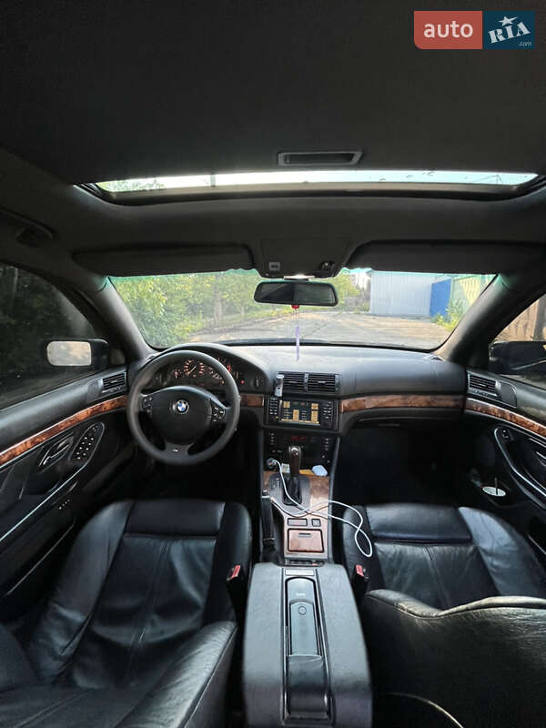 Универсал BMW 5 Series 2001 в Новоднестровске