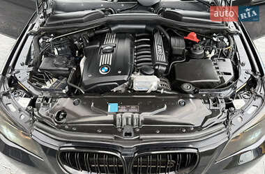 Седан BMW 5 Series 2008 в 