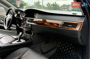 Седан BMW 5 Series 2008 в 