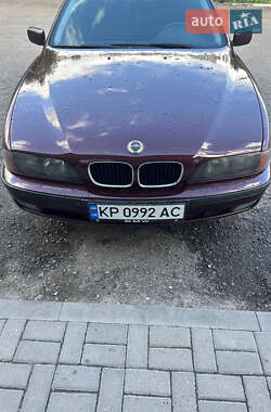 Седан BMW 5 Series 1999 в Запорожье