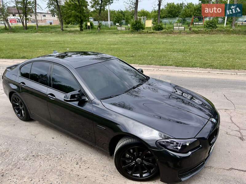 Седан BMW 5 Series 2014 в Харькове