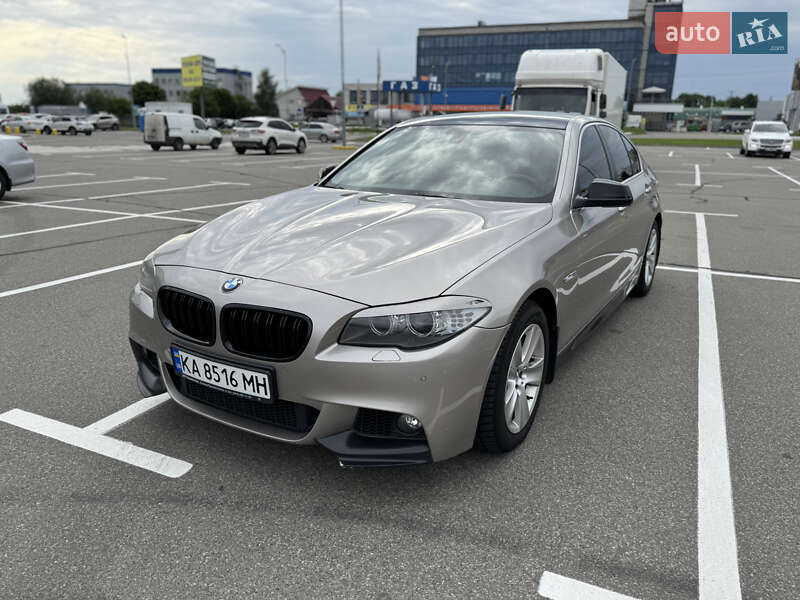 Седан BMW 5 Series 2012 в Києві