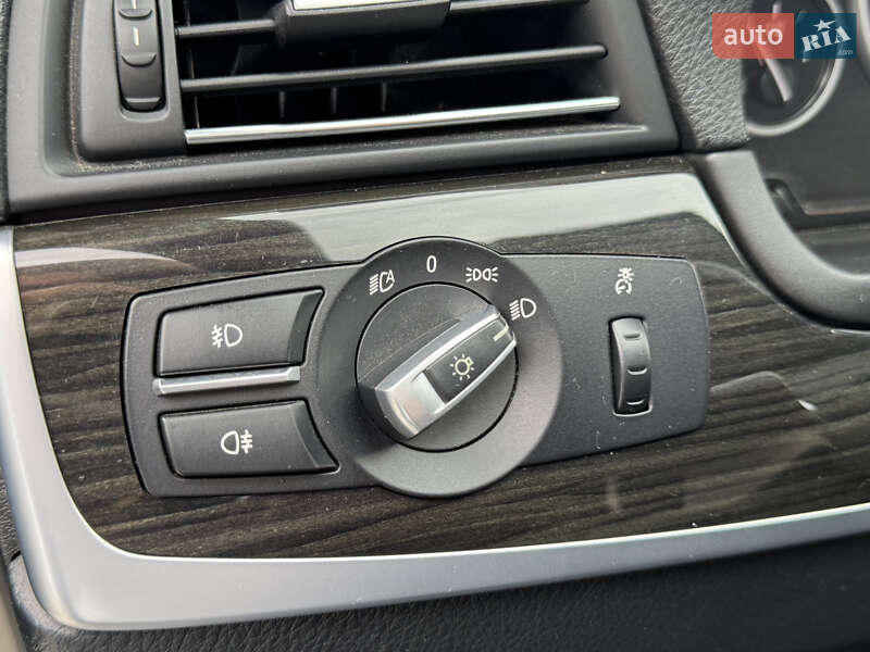 Седан BMW 5 Series 2012 в Києві