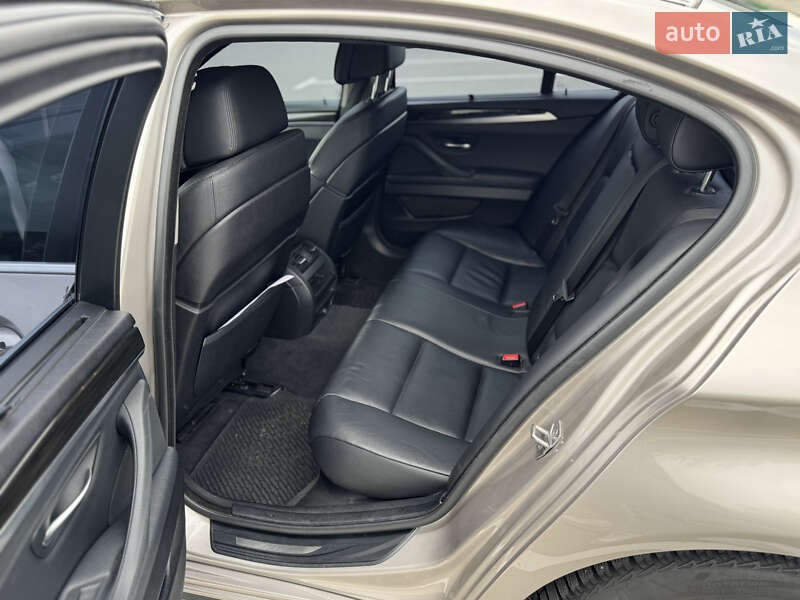 Седан BMW 5 Series 2012 в Києві