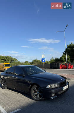 Седан BMW 5 Series 2002 в 