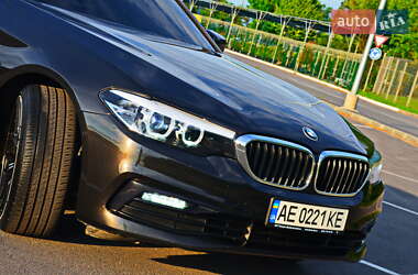 Седан BMW 5 Series 2018 в 