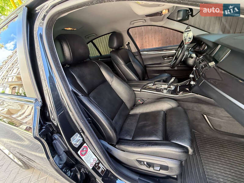 Седан BMW 5 Series 2015 в Одессе
