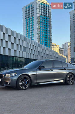Седан BMW 5 Series 2015 в 