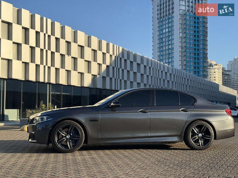 Седан BMW 5 Series 2015 в Одесі