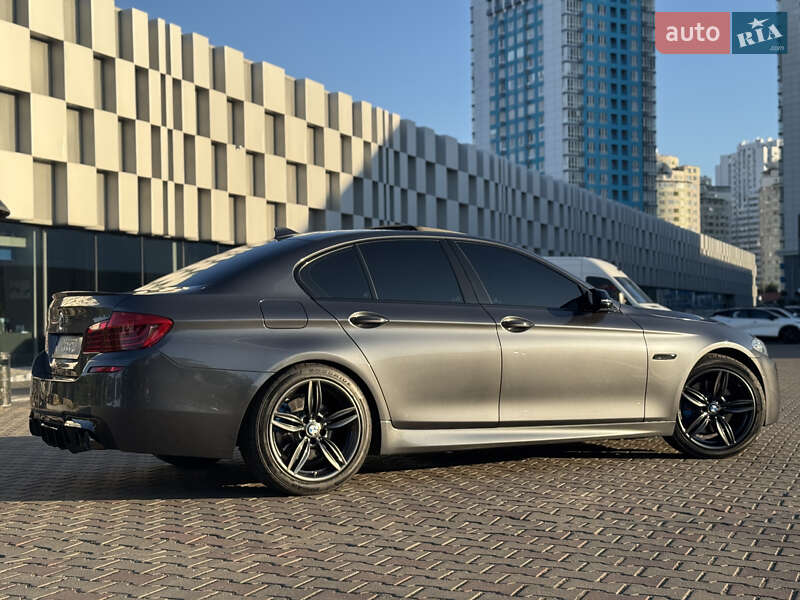 Седан BMW 5 Series 2015 в Одесі