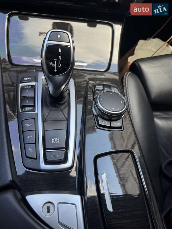 Седан BMW 5 Series 2015 в Одесі