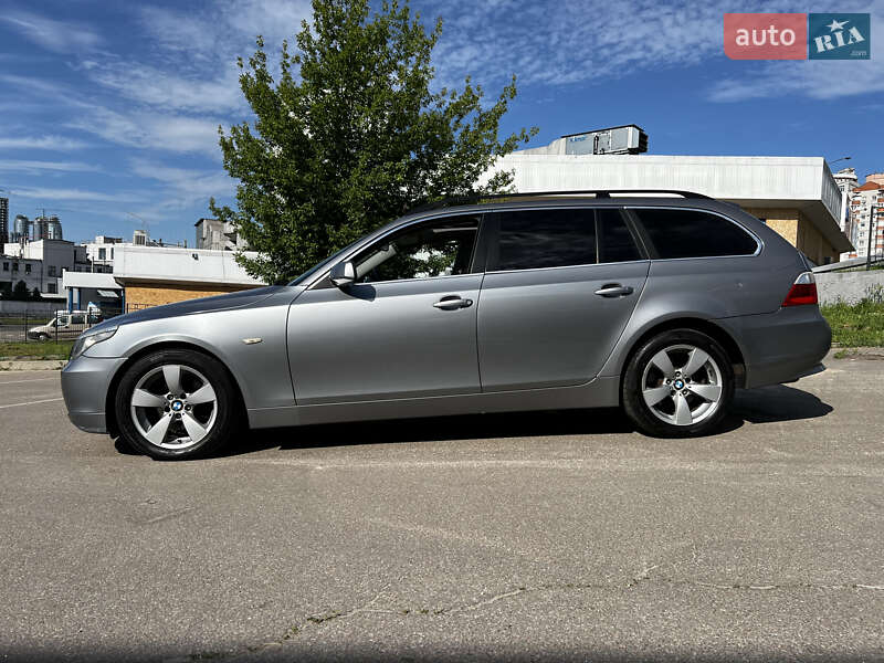 BMW 5 Series 2004