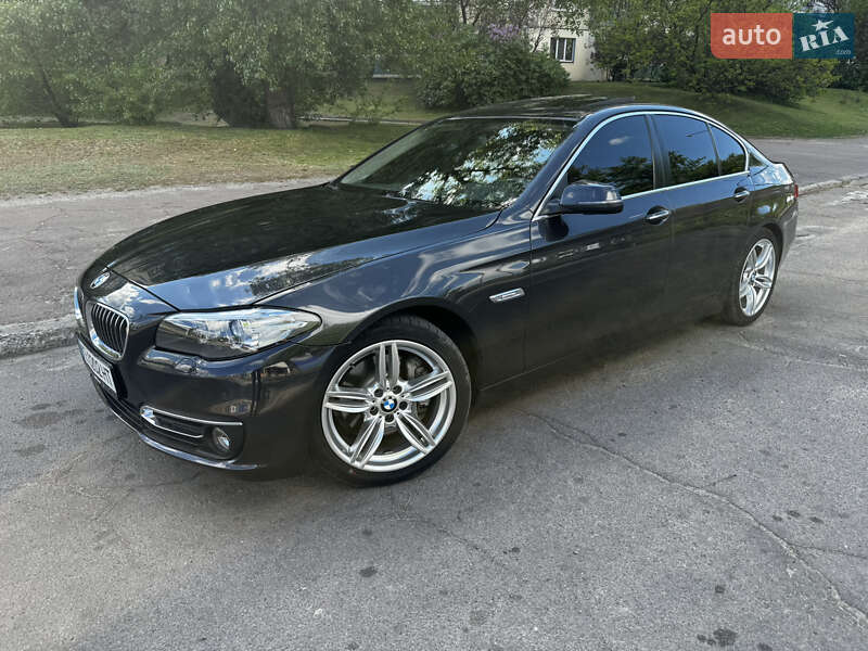 Седан BMW 5 Series 2014 в Кам'янському