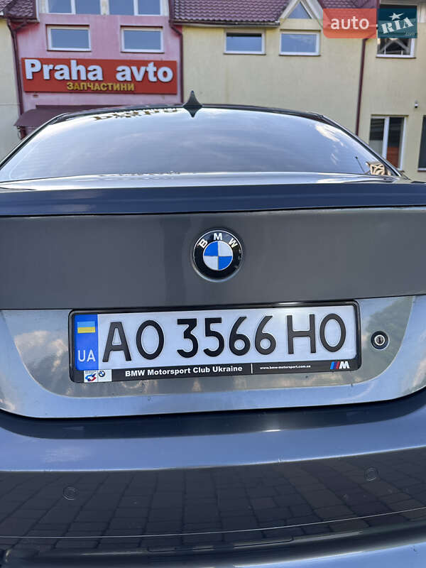 Седан BMW 5 Series 2004 в Іршаві