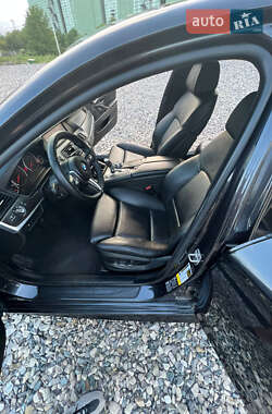 Седан BMW 5 Series 2013 в 