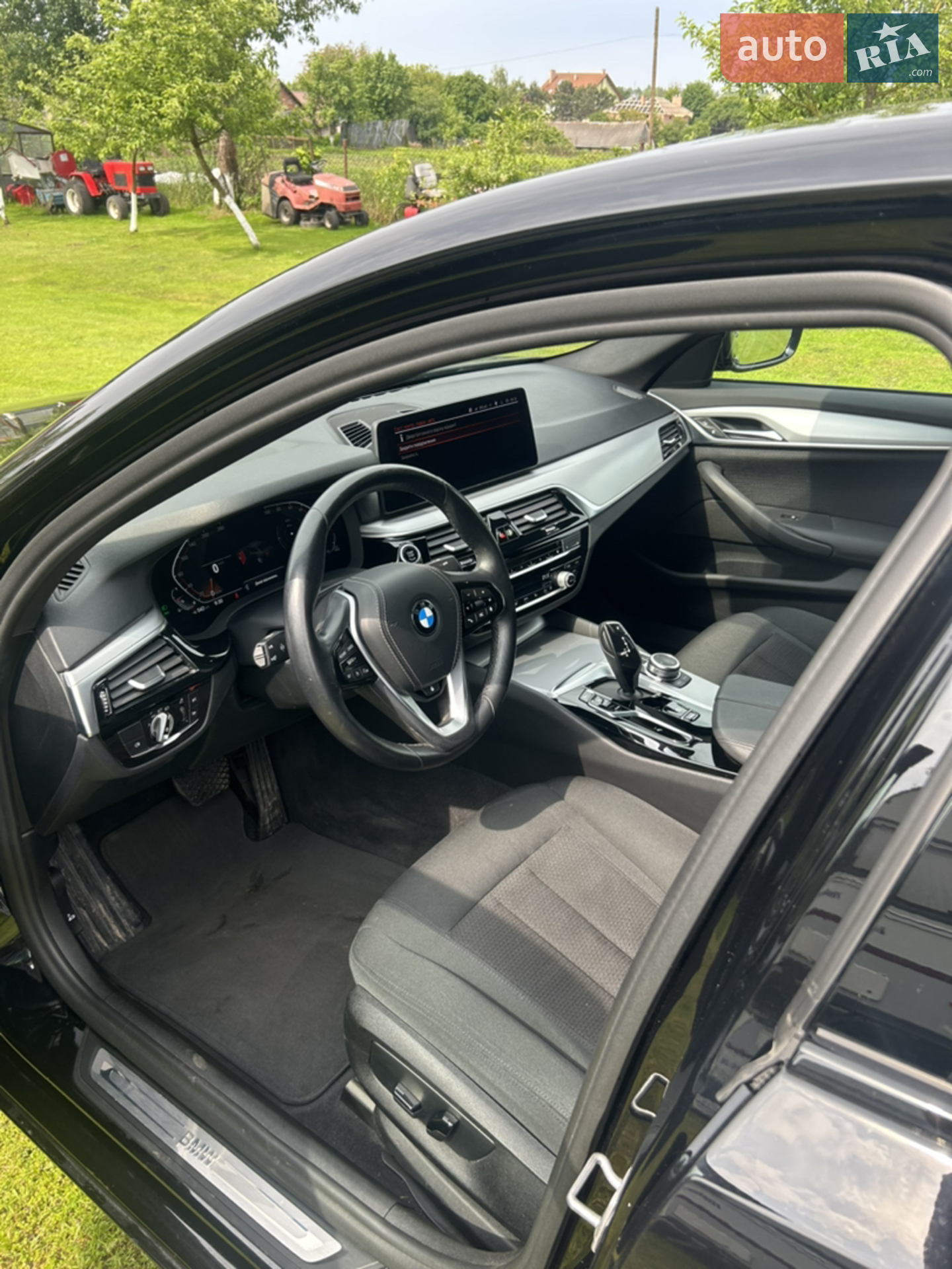 2022 BMW 5er - мініатюра 3