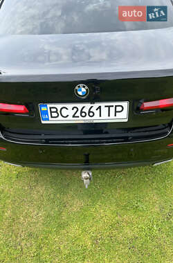 Седан BMW 5 Series 2022 в 