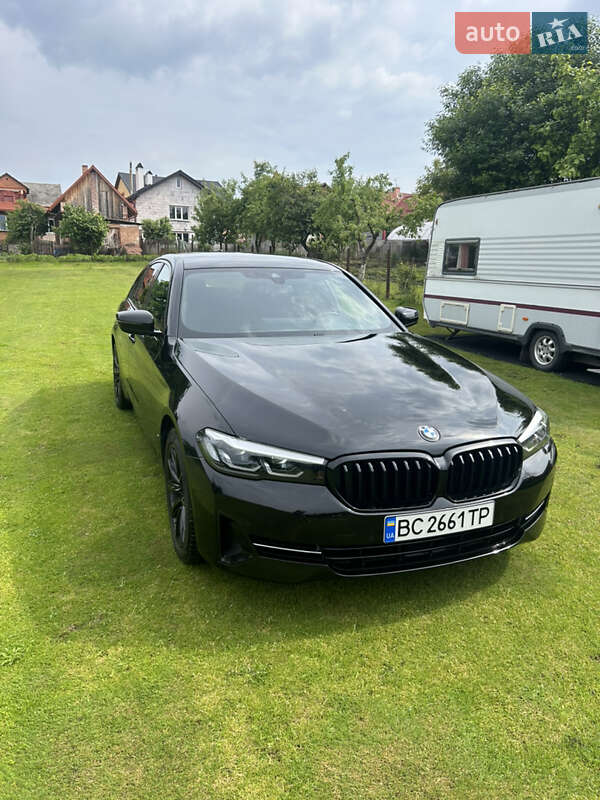 Седан BMW 5 Series 2022 в Пустомитах фото 31 Седан BMW 5 Series 2022 в Пустомитах