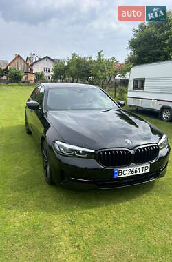 Седан BMW 5 Series 2022 в 