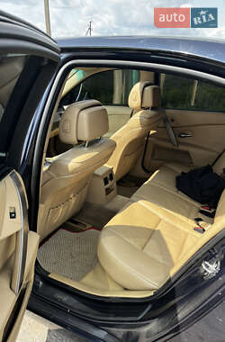 Седан BMW 5 Series 2004 в 