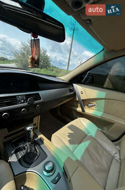 Седан BMW 5 Series 2004 в 