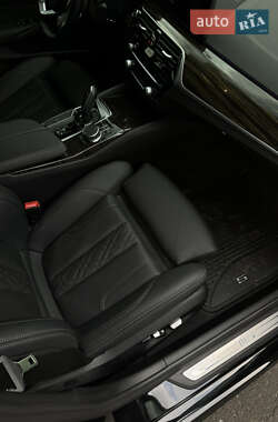 Седан BMW 5 Series 2022 в 