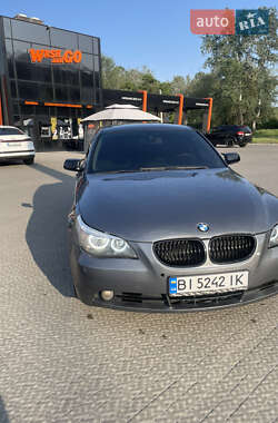 Седан BMW 5 Series 2004 в Полтаві