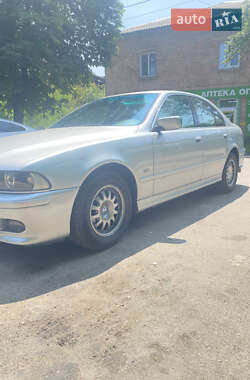 Седан BMW 5 Series 2002 в 