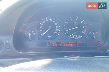 Седан BMW 5 Series 2002 в 