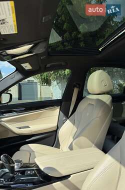 Седан BMW 5 Series 2017 в 