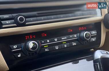 Седан BMW 5 Series 2010 в 