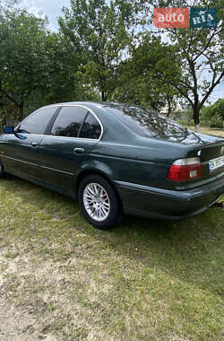 Седан BMW 5 Series 2001 в 
